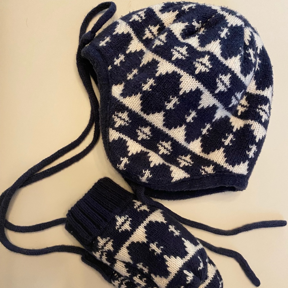 Hanna Andersson baby hat and gloves matching set size XS